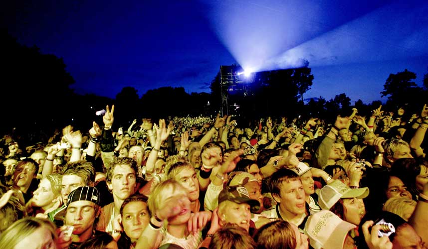 DYDIGE: Nordmenn flest avst�r fra � ha sex p� festival, if�lge en ny unders�kelse.