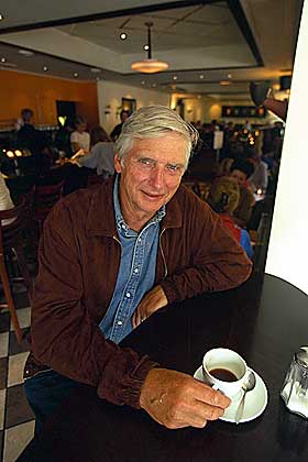 FRYKTER NY UNDERKLASSE I NORGE: Professor Ottar Brox.