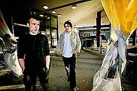 DET NYE ARBEIDSMARKEDET: Dagbladet har de siste dagene satt fokus p� arbeidsinnvandring. Dataingeni�rene Lukasz Brezezinski og Rafat Gadomski (bildet) har startet firmaet Ilogic med tanke p� det norske markedet.