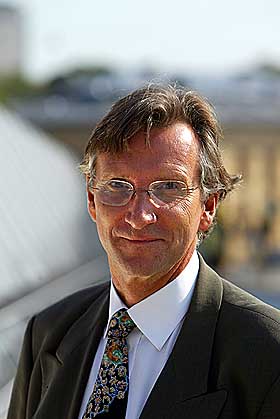 VERRE FOR DANSKENE: Den nylig hjemvendte Syria-ambassadøren Svein Sevje sier konsekvensene av karikaturstriden har vært langt tøffere for danskene. - Vi har ikke merket noe til handelsboikott eller at Norges posisjon i Midtøsten er svekket, sier Sevje til Dagbldet.no.