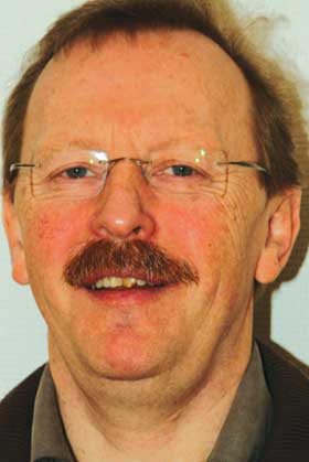 VIL HA DET SLIK DET VAR: Finnmarks fylkesr�d for kultur, Hans M. Ellingsen, synes at Nordnorsk Kulturr�d er bra. Den halve stillingen som kunne tilfalt Finnmark fylkeskommune for � administrere kulturpengene kom ikke med i Giskes statsbudsjett.
