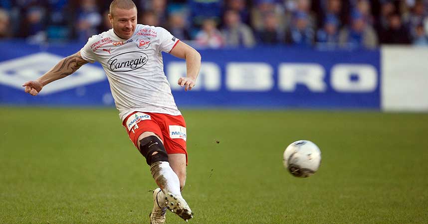 OGS� INNEND�RS: Raymond Kvisvik blir med Norges lag til EM i innend�rsfotball.