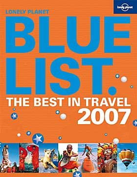NY UTGAVE: Blue List startet ved at en ansatt i Lonely Planet ville lage en bok med et litt annet utgangspunkt, basert p� alle den kunnskapen forlagets ansatte satt inne med. P� kort tid har Blue List blitt et oppslagsverk som inspirerer til � reise og den har den samme avhengighetsskapende og underholdende funksjonen som rekordboken til Guinness.