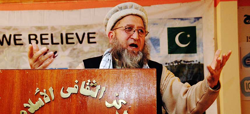 - KASTESYSTEMET PASSER IKKE I ISLAM: Imam Mehboob-ur-Rehman i Islamic Cultural Centre mener kastesystemet m� ta en vesentlig del av skylda for at inngifte er s� utbredt i Pakistan. - Kastesystemet har ikke noen plass i islam, men har f�tt fotfeste p� grunn av p�virkning fra hinduismen, sier han.
