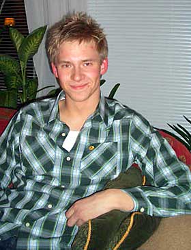 BLINK.NO: Daegis (18) finner du p� Norges st�rste nettsamfunn, sammen med rundt 360 000 andre. Les intervjuene med unge blinkere p� Dagbladet.no/hvaskjer.