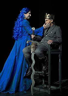 OGS� D�RLIG BILLETTSALG: Fjor�rets Macbeth-oppsetning solgte f�rre billetter enn antatt.