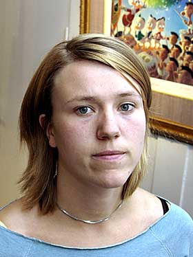NY FESTIVAL: Berit Petersheim jobber ved Serieteket, Deichmanske biblioteks tegneserieavdeling p� Gr�nerl�kka i Oslo. Der blir det stripefestival i mai.
