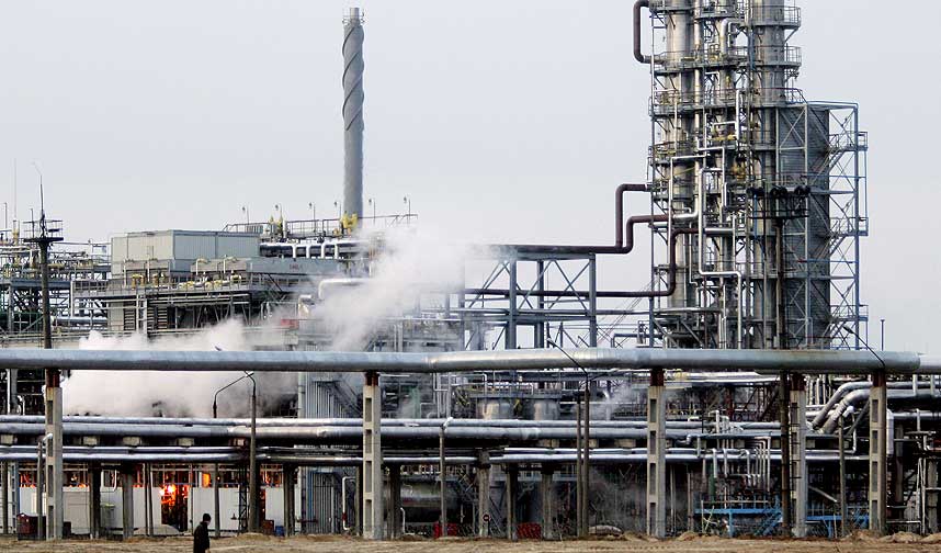FLERE AGENDAER: Mange av forskerne p� lista FrP sl�r i bordet med for � s� tvil om global oppvarming har f�tt penger fra ExxonMobil.