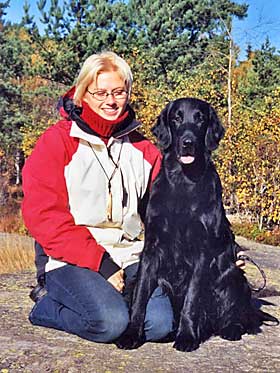 GODE VENNER: - Det er viktig � finne en hund som vil v�re med i konkurranser, sier Sand�n.