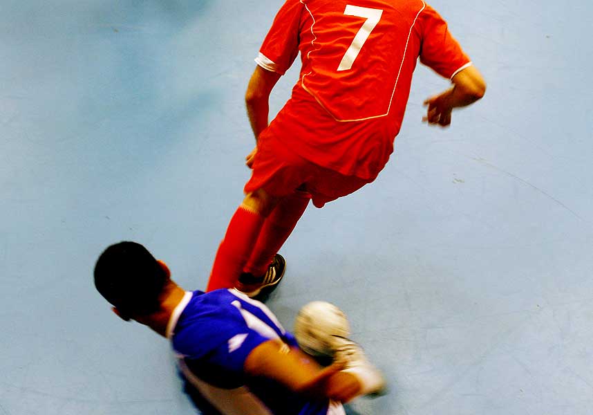 T�FF MOTSTAND: Norge fikk ingen dr�mmetrekning til de innledende kampene i futsal-VM. De norske gutta skal m�te Argentina - som de tapte 2-10 for i Paraguay for fire �r siden.