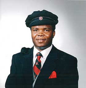 D�DE UNDER P�GRIPELSE: Eugene Obiora (48).