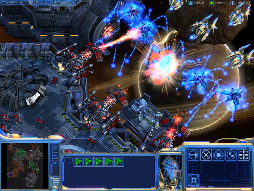 POPUL�R STRATEGI: N�r ti �r etter at originalspillet kom ut, annonserte Blizzard i dag tidlig at de lager �StarCraft 2�.