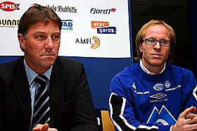 HAR DET TUNGT: Molde-trener Kjell Jonevret mener spillerne hans fikk panikk da KIL/Hemne gikk opp til 2-1.