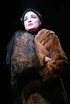 BLE TIL MUSICAL: Gray Gardens spilles n� p� Broadway i New York.
