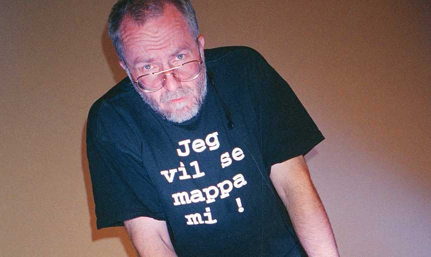 OMDISKUTERT: Tron �grim var en av de som fikk �ren for at AKP-ml fikk mye innflytelse p� kulturlivet p� 70-tallet. Bildet er tatt i forbindelse med Bylarm i Stavanger.