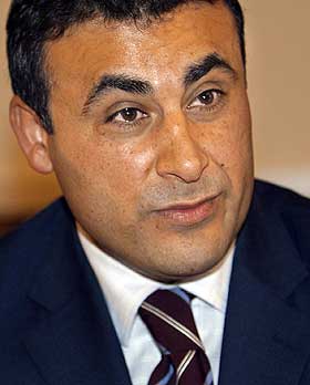 NASER KHADER: Den popul�re danske politikeren b�r samordne Nordens innvandrings- og integrerings-politikk, mener partiet.
