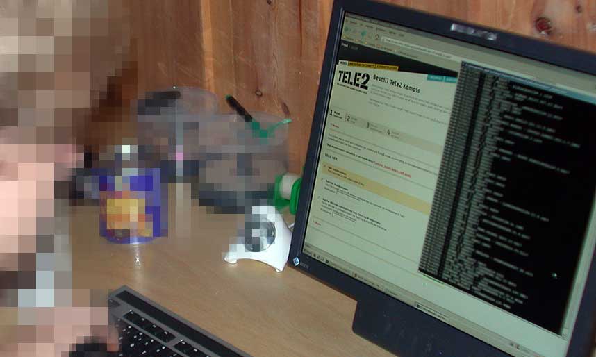 BRUKTE TELE2 SINE NETTSIDER: Programmet til 16 �r gamle �Lars� som fant f�delsnummere brukte Tele2 sine nettsider. N� er tilgangen sperret.