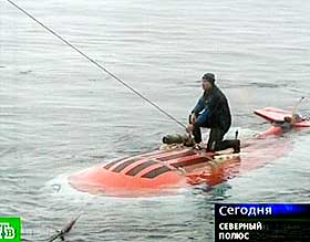 R�DERETTEN: Russland mener deres fastland strekker seg inn i nordpolomr�det og dermed er under russisk r�derett. En ekspedisjon skal finne bevis som gj�r kravet gyldig.