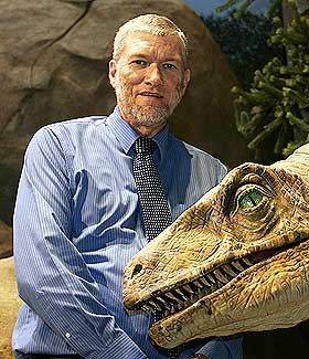 MANNEN BAK: Australske Ken Ham startet moderorganisasjonen Answers in Genesis (svar i skapelsesberetningen, red. anm.) i 1994.