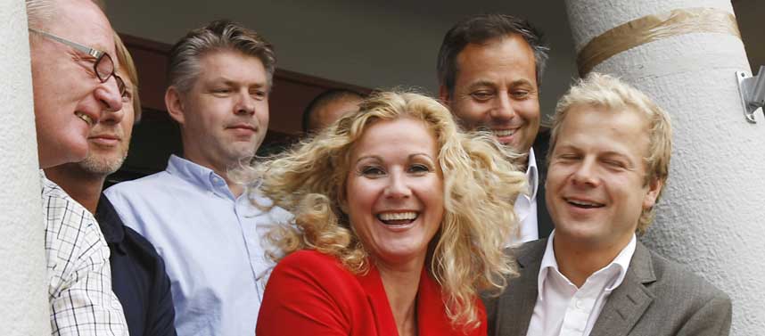 VEKKER DEBATT: Karita Bekkemellems mannspanel vekker debatt. Her er likestillingsminister sammen med f.v. Knut Haavik, Arve Juritzen og Heikki Holm�s.