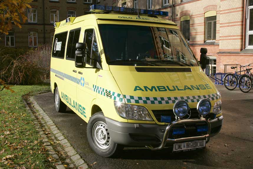 BLE BEDT OM � FORSVINNE: En sj�f�r med innvandrerbakgrunn ble regelrett mobbet ut av jobben som ambulansesj�f�r ved Ullev�l sykehus.