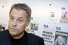 TAR TRUSSELEN ALVORLIG: Sjefsredakt�r Ulf Johansson i Nerikes Allehanda tar drapstrusselenfra Al-Qaida mot han selv og avisens tegner Lars Vilks meget alvorlig.