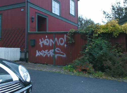 TAGGET NED: Hornsliens hus i Oslo leies ut mens han selv er i �st-Timor.