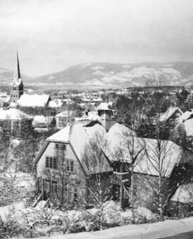 FLYKNING: Zaitzow kom til Lillehammer i Norge i 1920, 24 �r gammel.