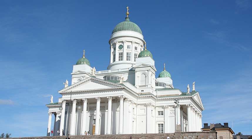 HOT: Helsinki er i skuddet. Domkirken ligger majestetisk i den finske hovedstaden.