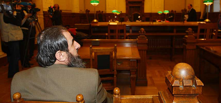 EN TRUSSEL: Hensynet til Norges sikkerhet g�r foran hensynet til mulla Krekar og hans familie, sl�r H�yesterett fast.
