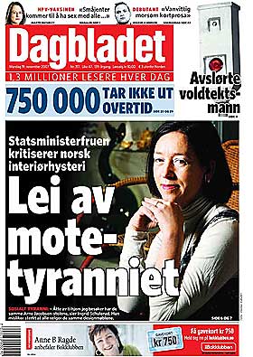 LEI AV MOTE-TYRANNIET: I dette intervjuet var det Ingrid Schulerud uttrykte sin misn�ye med at alle velger de samme designm�blene og inspirerte bandet Samvirkelaget til � lage musikkvideoen �Ikke snakk til meg om interi�r�.
