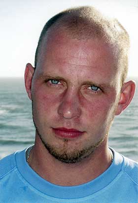 P� R�MMEN: Politiet tror den mistenkte Andrey Vusik var den som ga Singh det d�delige slaget.