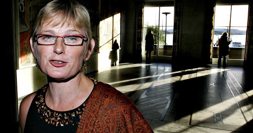 G�R AV: Administrerende direkt�r i Enova trekker seg etter p�stander om mobbing.