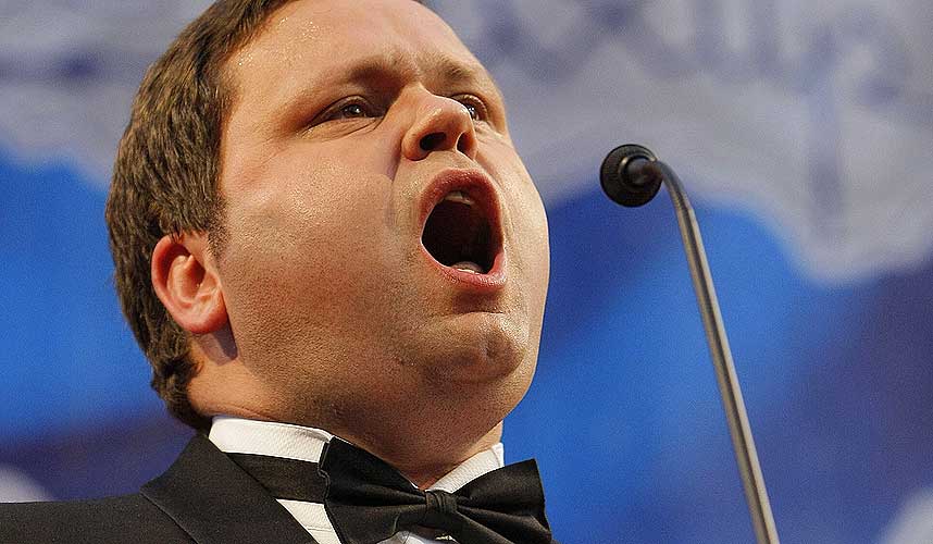 NORGES PAUL POTTS? Allerede f�rstkommende helg starter TV 2 jakten p� �Norske talenter�. Programmet kommer senere i v�r.