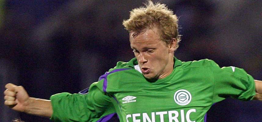 FORBANNA: Erik Nevland varsler en ordentlig alvorsprat med klubbledelsen i Groningen etter at overgangen til Brede Hangelands Fulham gikk i vasken.