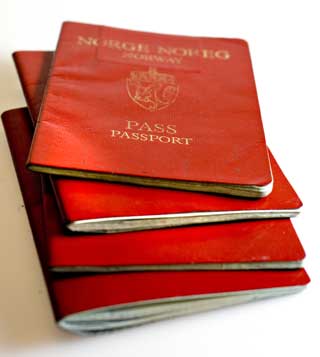 PASS P�: Det er viktig � sjekke utl�psdato p� passet f�r man legger ut p� reise.