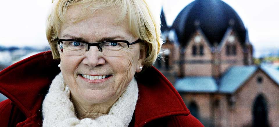 LANG KAMP MED SEG SELV: Kommunal- og regionalminister Magnhild Meltveit Kleppa har v�rt slitt mellom sin indremisjonsbakgrunn og hensynet til de homofile i sitt syn p� ny ekteskapslov. Samtaler med den homofile s�nnen H�vard har v�rt sentral i prosessen, forteller hun til Dagbladet.