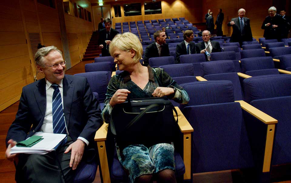 FRYKTER L�NNSFEST:  Sentralbanksjef Svein Gjedrem, her sammen med finansminister Kristin Halvorsen.