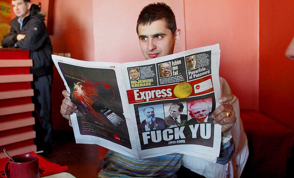 FUCK YU: Dette er neppe en skrivefeil. Hilsenen g�r blant annet til Slobodan Milosovic og andre ledere i det tidligere YUgoslavia.