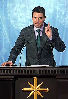 CRUISEFIKS: På en video på nettsida gawker.com kan du se Tom Cruise forkynne scientologiens ord.