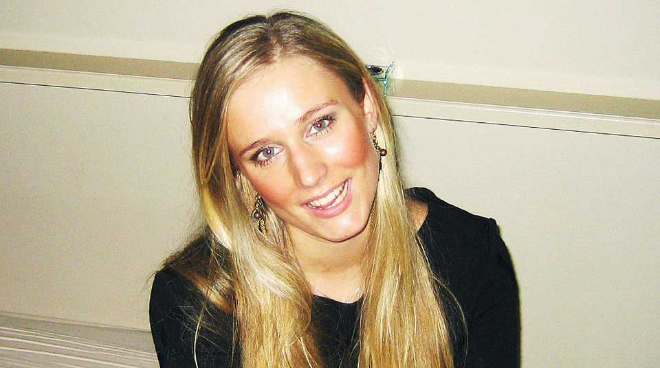 KAN HA BLITT KVALT: Martine Vik Magnussen (23) ble funnet d�d i London s�ndag. Den forel�pige obduksjonsrapporten tyder p� at hun ble p�f�rt skader p� halsen av en annen person.
