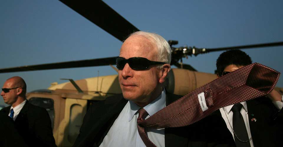 P� TURN�: Senator John McCain har v�rt p� Midt�sten-turn� denne uka. I g�r, p� fem�rsdagen for Irak-krigen, var han i Israel.
