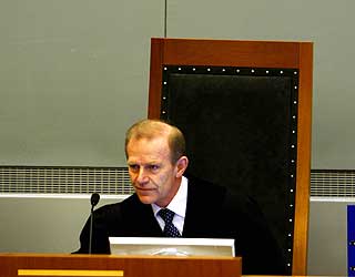 DOMMER: Torjus Gard leste opp dommen i dag.