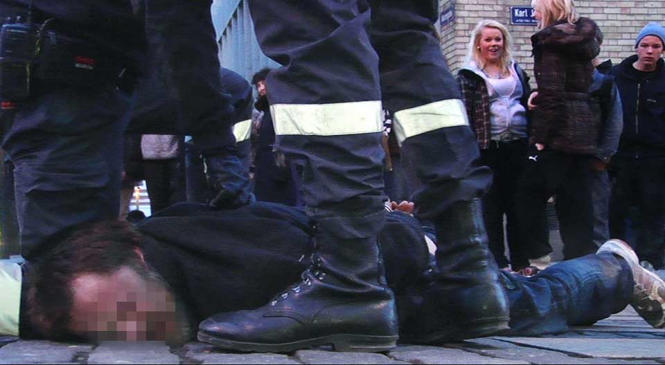 BRUTAL P�GRIPELSE: Denne mannen skal ha stj�let en salat til en verdi av rundt 50 kroner.