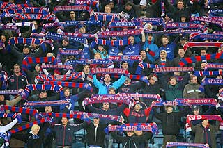 ENDELIG V�R: VIF-klanen viser at de har gledet seg til dette.