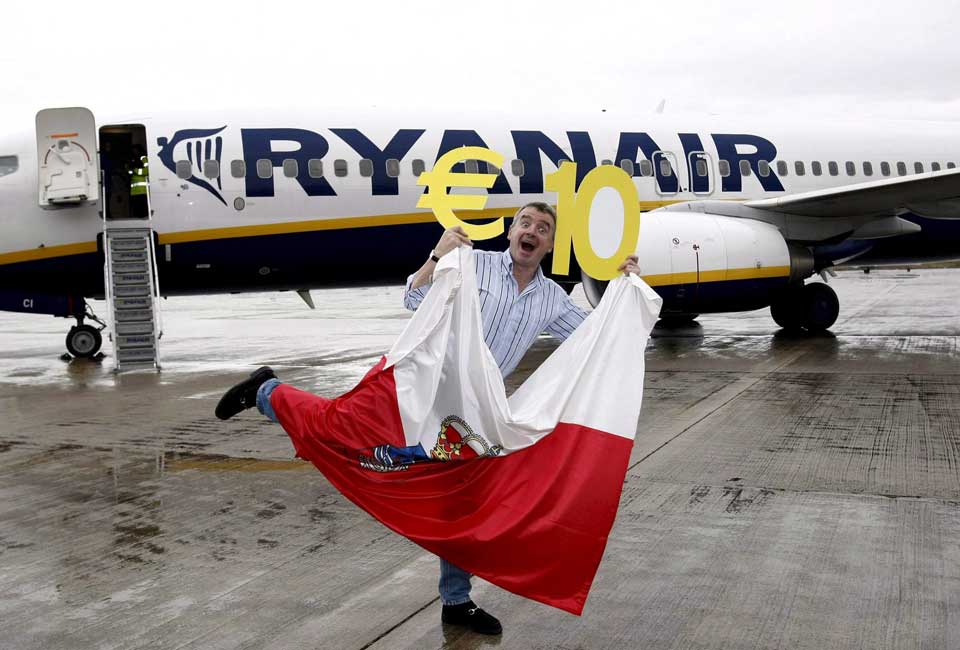 MOROMANN: Ryanair-sjef Michael O�Leary er kjent for sine mange p�funn. Det ser ut til � ha smittet over p� informasjonsavdelingen i flyselskapet.