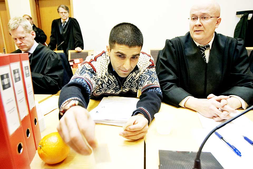 I RETTEN: Arfan Bhatti.
