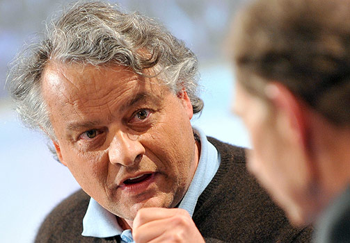  PARIS: Fabrice Deloy var i g�r med i et direkteprogram i fransk TV5 om de internasjonale aksjonene for � f� frigitt hans alvorlige syke ex-kone Ingrid Betancourt fra jungelen i Colomibia. Det er stor oppmerksomhet om aksjonen i Frankrike. Betancourt er b�de fransk og colombiansk statsborger.