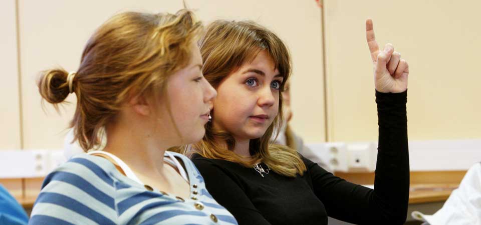 TID: Alt for mange timer blir brukt p� lek og moro i barneskolen. �kt teorimengde i ungdomskolen kan ikke kompensere for dette, mener tiendeklassingen Gunn Alvhild Hovland.
