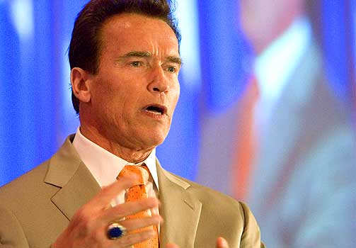 ENDRET SYN:  Arnold Schwarzenegger talte fredag for den st�rste gruppa homofile republikanere i USA.